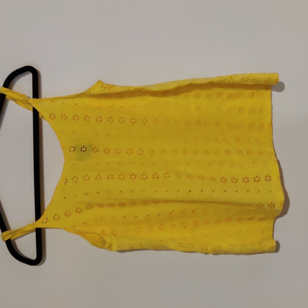 Torrid Yellow Floral Eyelet V Neck Tank With Adjustable Straps Size 0x
